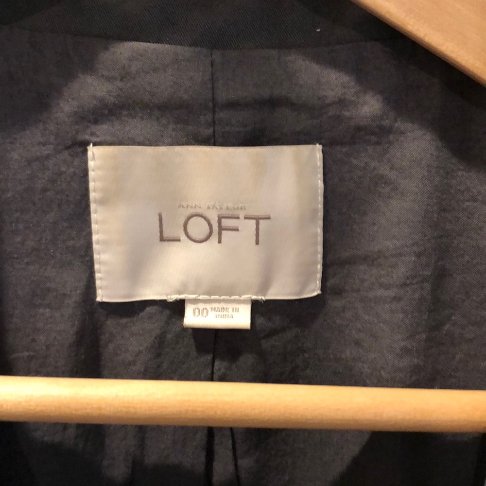 LOFT Jacket - Picture 6 of 7